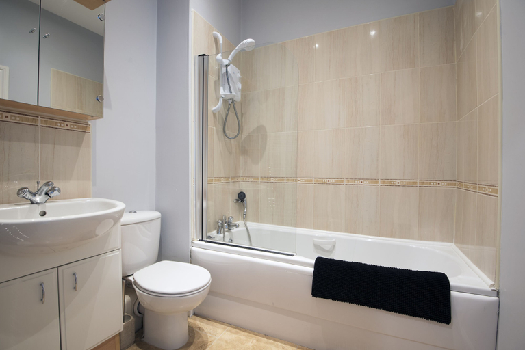 Bathroom 3, Kirkwood Drive, Durham