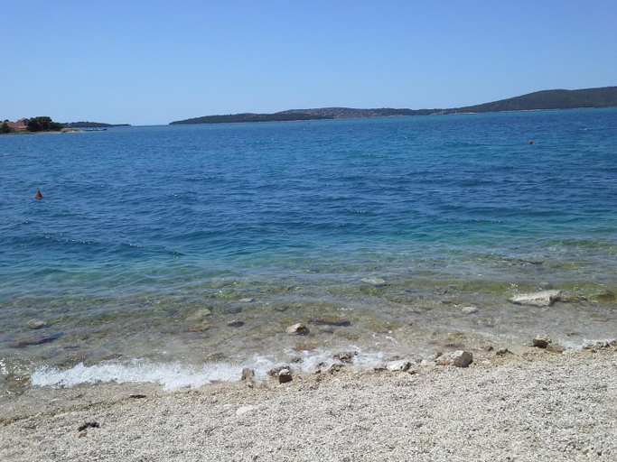 Others 4, Isabele, Šibenik