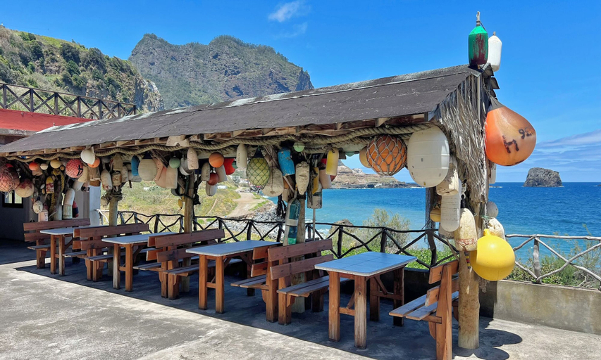 Food & Drinks, Maiata Beach House 1, Machico