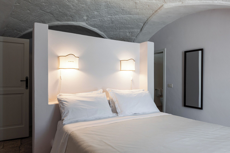Bedroom 5, Borgo San Marco, Brindisi