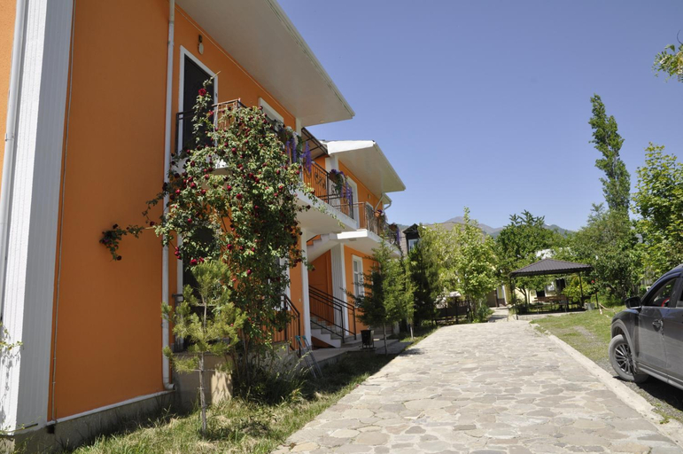 Others 2, Apartments Firuze, Qəbələ