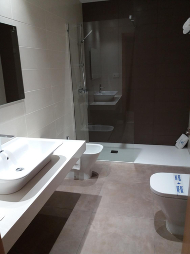 Bathroom 4, Hotel Mirador Ria de Arosa, Pontevedra