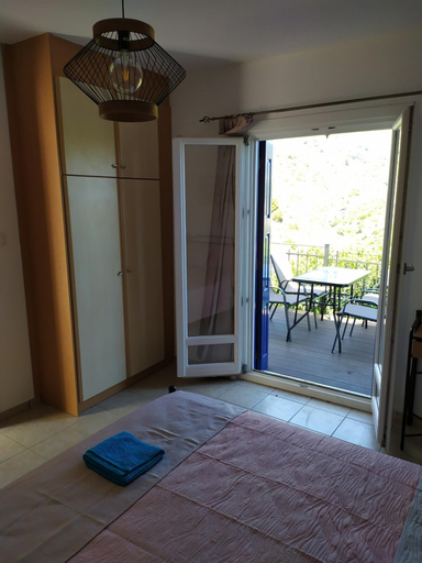 Room 5, Evdokia s Samos Home, North Aegean
