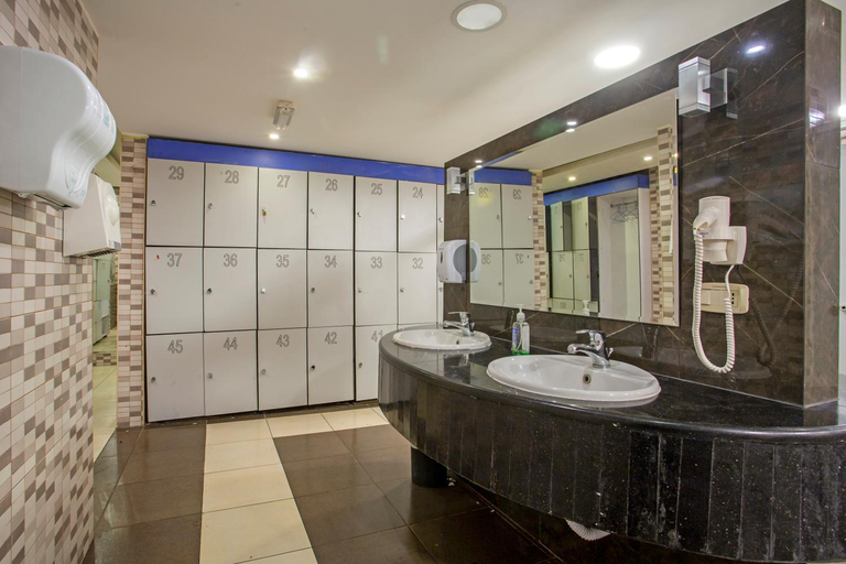 Bathroom 5, Sadeen Amman Hotel, Salt