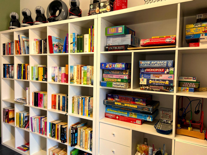 Others 4, Ferienwohnung Am Weiher Kategorie 2, Düren