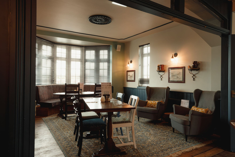 Others 4, The Oak, Warwickshire