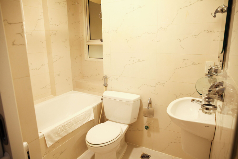 Bathroom 2, Grandma Lu's Saigon Japan Town, District 1