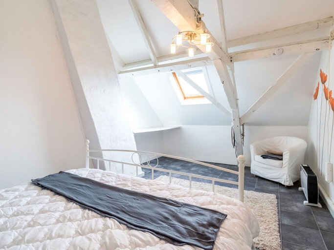 Bedroom 3, Holiday Home in Stavele With Terrace, West-Vlaanderen