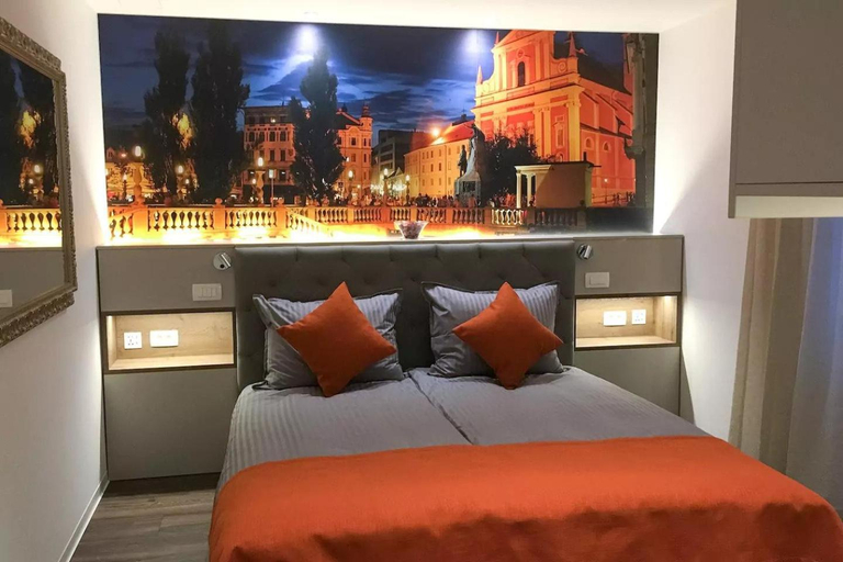 Bedroom, ★ Exclusive Central Apartment ★ FREE Garage ★, Ljubljana