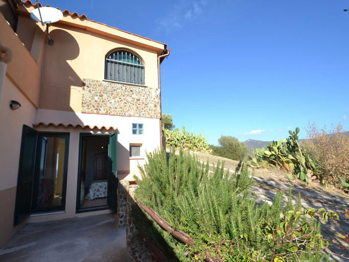 Exterior & Views, Picturesque Flat With sea View, Cagliari