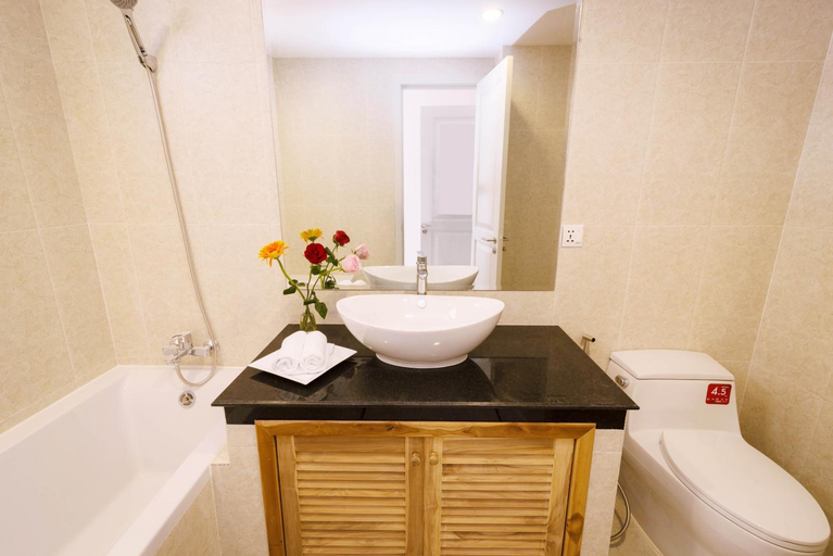 Bathroom 15