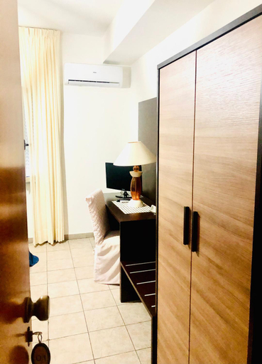 Bedroom 2, Hotel La Primula, Cosenza