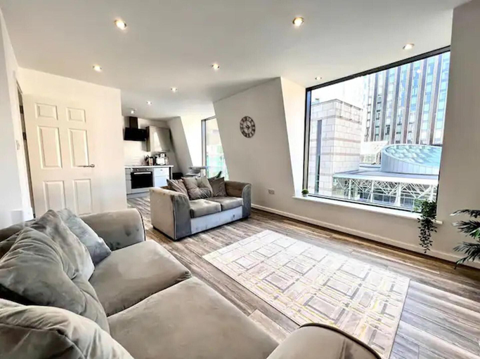 Others 4, Remarkable 2-bed Apartment in Liverpool, Sefton