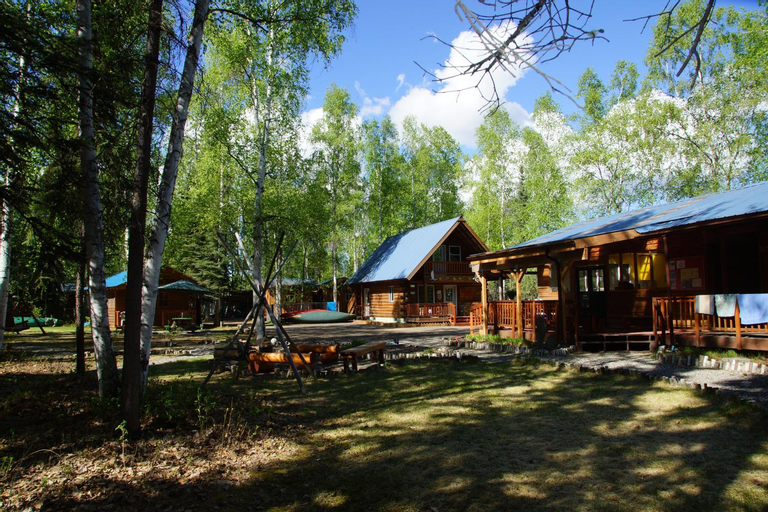 Sven's Basecamp Hostel, Fairbanks North Star