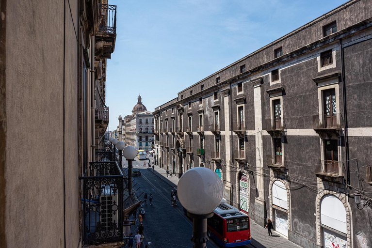 Others 5, Costanza, Catania