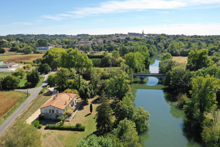 Others 4, Villa 2 Pas Sages, Dordogne