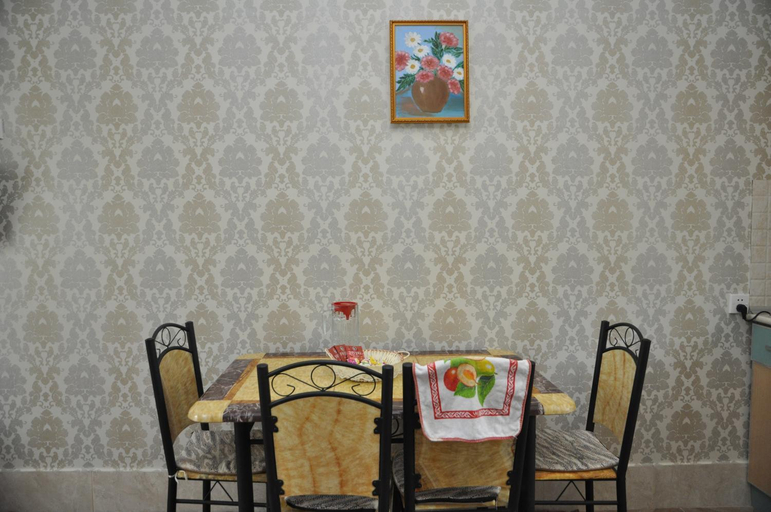 Food & Drinks 5, Apartments Firuze, Qəbələ