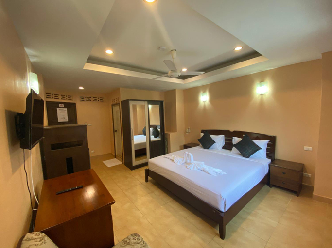 Bedroom 6