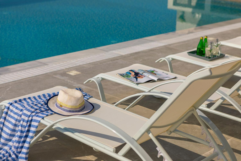 Others 3, Villa Andromeda, Sea Caves