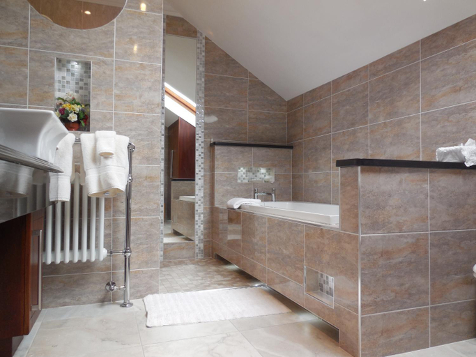 Bathroom 4, CRYSTALSPRINGS B&B KILLARNEY KERRY IRELAND