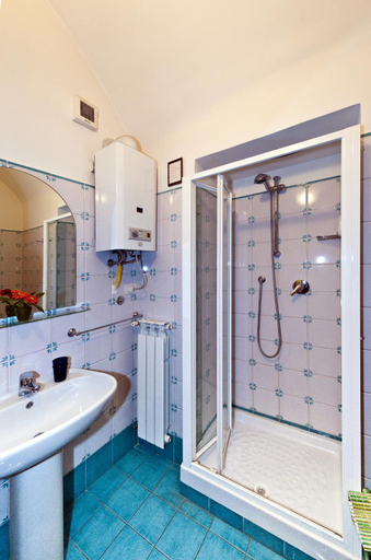 Bathroom 3, Centro Antico Bed and Breakfast, Napoli
