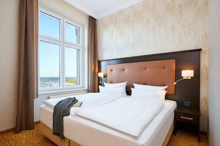 Bedroom 3, Strand- und Wellnesshotel Preussenhof, Vorpommern-Greifswald