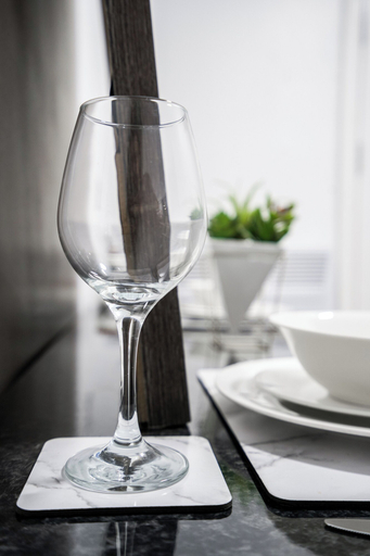 Food & Drinks 4, Kunda House Pershore 1268-1266, Birmingham