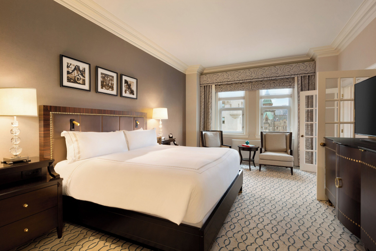 Bedroom 4, Fairmont Chateau Laurier Gold Experience, Ottawa