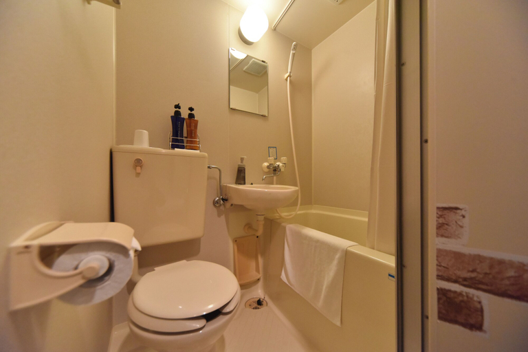 Bathroom 4, Hotel Nomad Hitachi, Hitachi