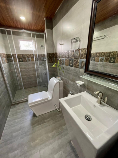 Bathroom, Daddy's Guest Adam's Peak, Ambagamuwa
