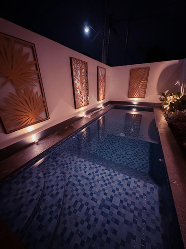 Swimming Pool 7