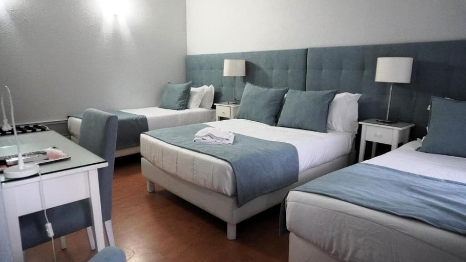 Bedroom 2, Hotel Senhor de Matosinhos, Matosinhos