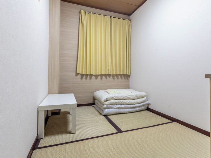 Bedroom 16