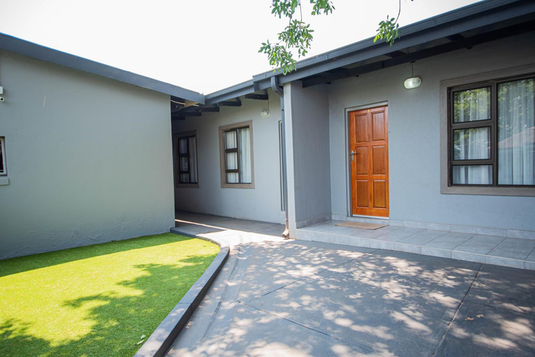 Others 3, President Guest Lodge, Vhembe