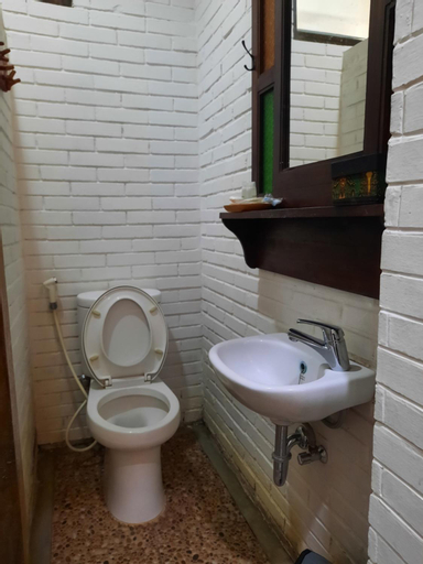 Bathroom 8