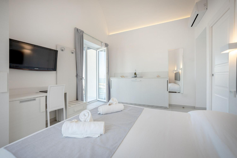 Bedroom 3, Vento di Mare, Napoli