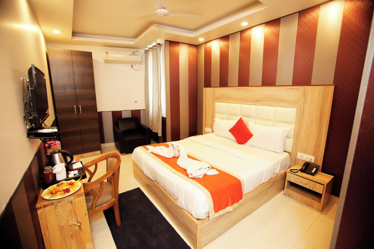 Bedroom 3, Hotel Aman Inn, Delhi