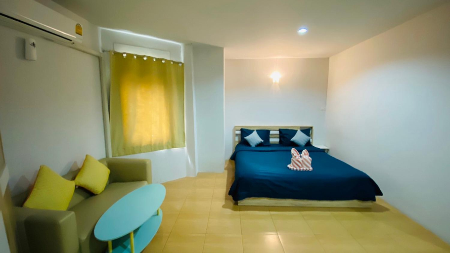 Bedroom 13