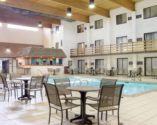 Others 4, Quality Inn Bismarck I-94, Burleigh
