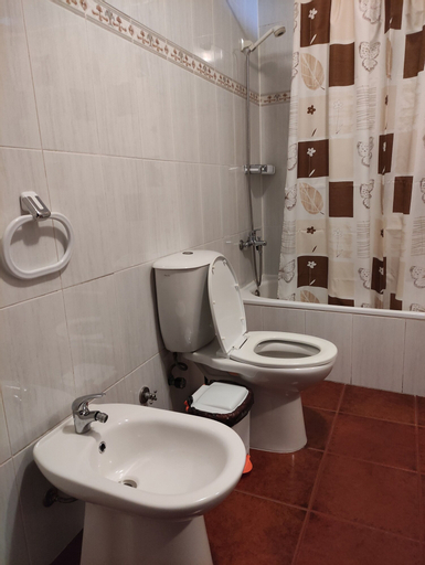 Bathroom 4