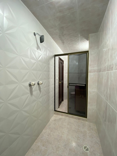 Bathroom 4, Fontibon Ayenda 1071, Santafé de Bogotá