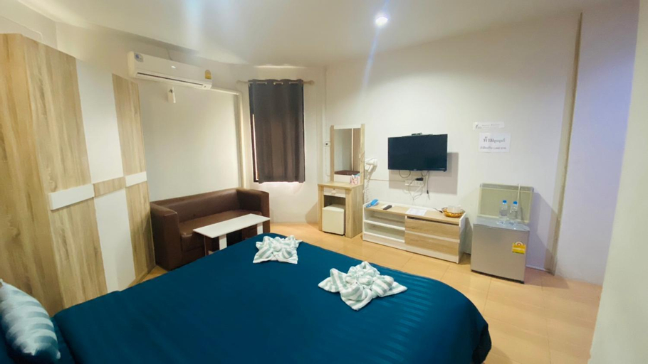 Bedroom 9