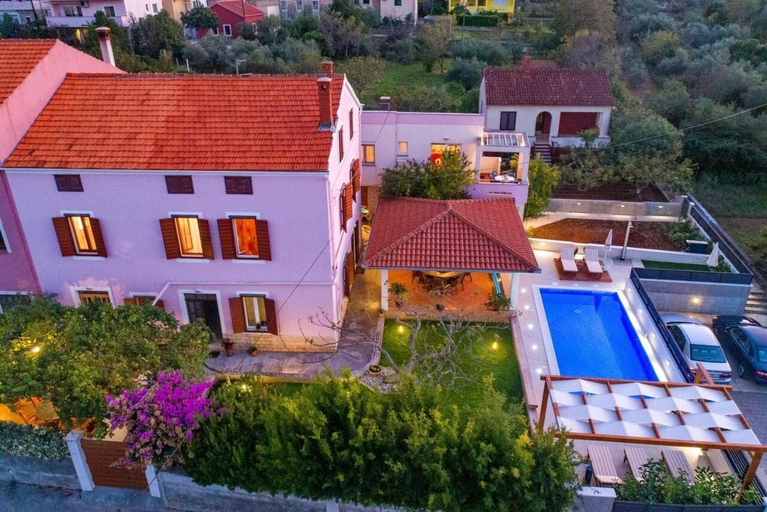 Exterior & Views 4, Spacious Apartment Milly With Pool, Preko