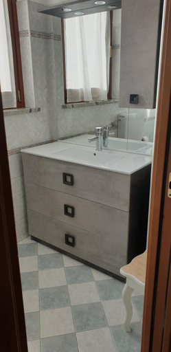 Bathroom, B&B Chanoux, Aosta