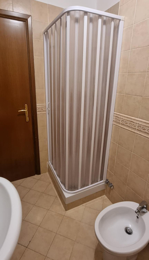 Others 3, B&b Binario38, Benevento