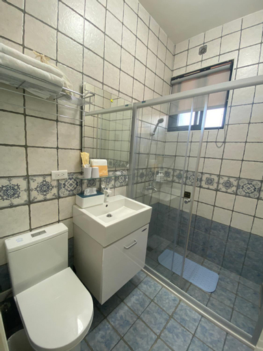 Bathroom 5