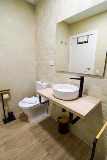 Bathroom 2, Salitre FreshApartments, Málaga