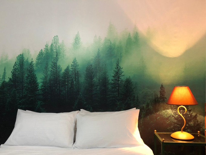 Bedroom 13