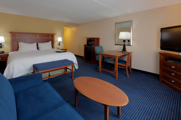 Bedroom 4, Hampton Inn Warrenton , Fauquier