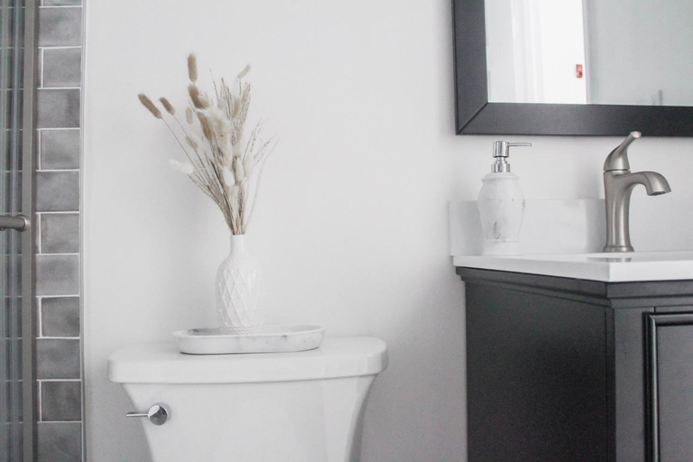 Bathroom 3, 9 Palms Boutique Condos, Horry